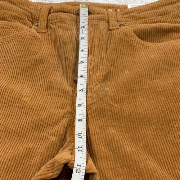 NWT AMERICAN EAGLE mom jeans super stretch size 6 28W - Picture 9 of 12